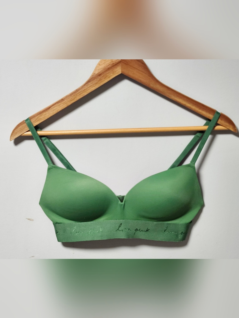 PINK Victoria's Secret Green Satin Wear Everywhere Wireless Push Up Bra 34B